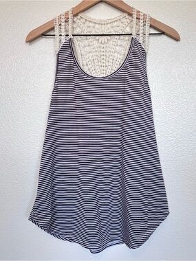 Y2K Boho Striped Tank Crochet Lace Back Women’s M Racerback Black/White Flowy
